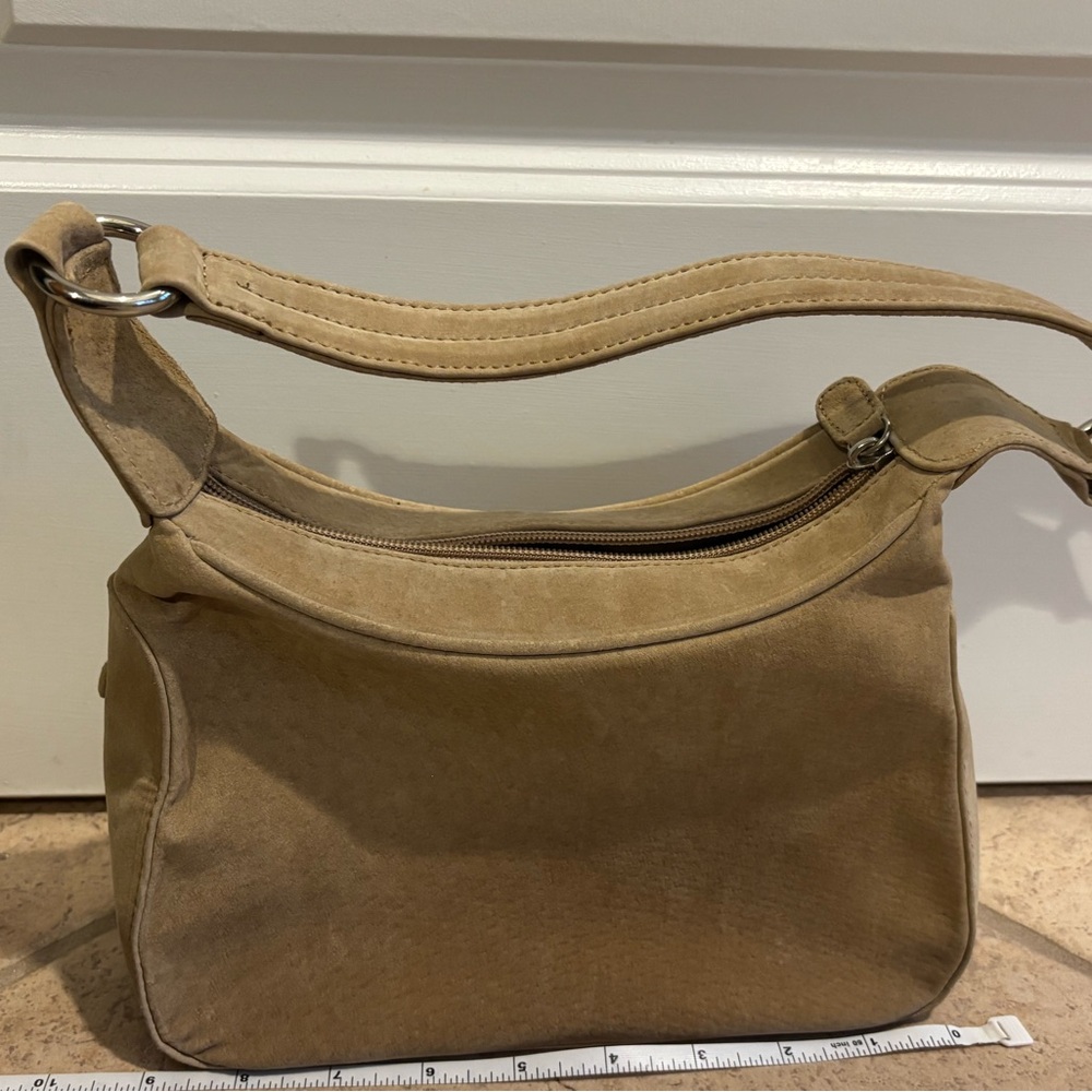 Wilsons Leather Tan Shoulder Bag